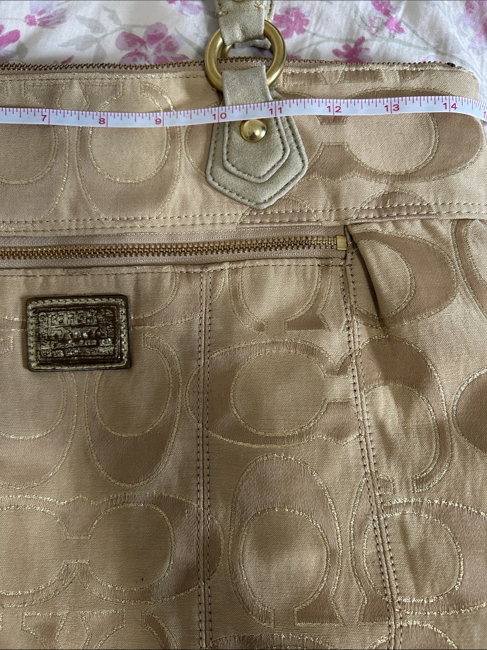 Coach poppy bag Tan Signature Canvas Shoulder Tote with Gold Hardware - Picture 12 of 15